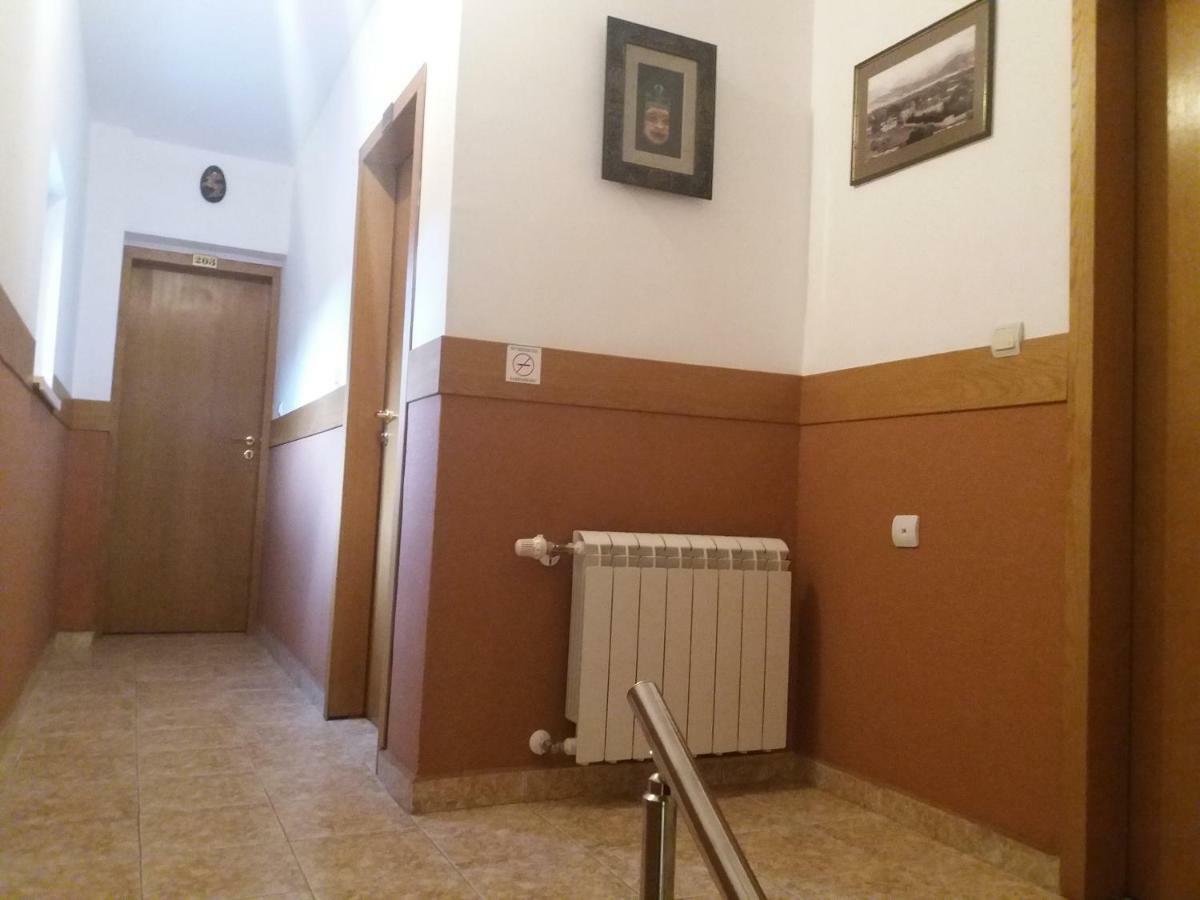 Comfort Guest House Samokov Buitenkant foto